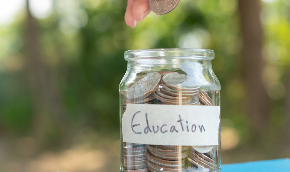 A Simple Example of Education Cost Inflation